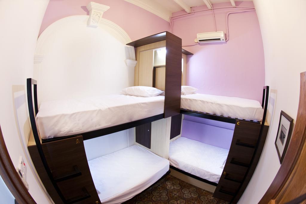 Red Inn Heritage Guest House 乔治敦 外观 照片